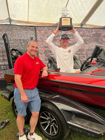 Daniel Helsley of McKinney, Texas, with Skeeter Boats General Manager John Clark after the 2026 Skeeter Owners Bass Tournament. Helsley reeled in a bass weighing 11.53 pounds to win the grand prize, a 2026 Skeeter FXR20 Apex Edition and Yamaha V MAX SHO 250 outboard.